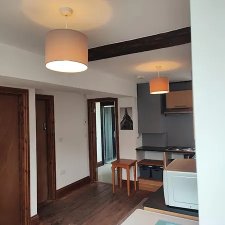 129 First Floor Double Bedroom Apartment Hereford Exterior foto
